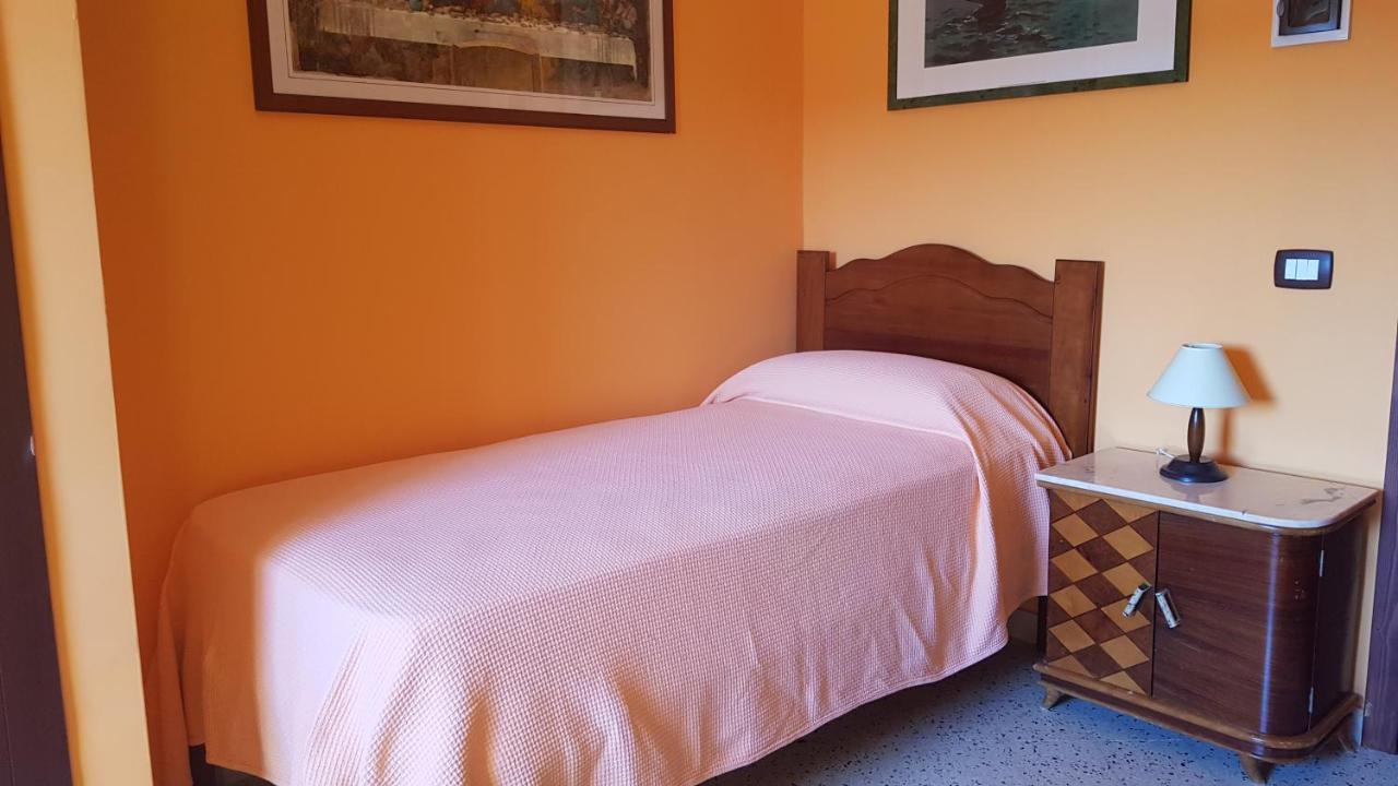 A Robba De Pupi Bed & Breakfast 3*
