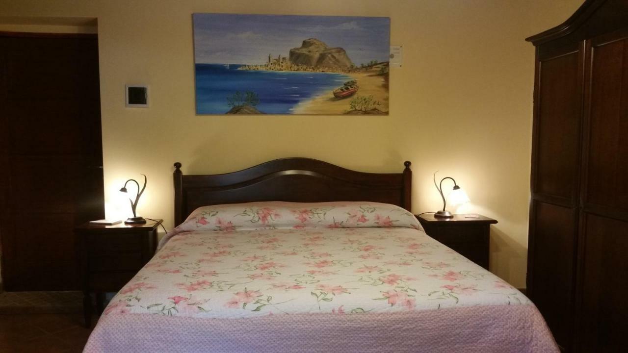 A Robba De Pupi Bed & Breakfast